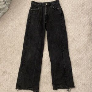 Black size 6 Zara jeans